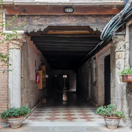 Palazzo Dolfin - Piazza San Marco Lovely Venise